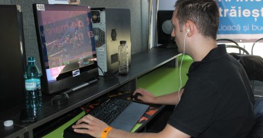 Jocuri Electronice / Începe DreamHack Open România! Se joacă Counter-Strike 1.6, StarCraft 2 și LoL/ Galerie foto - 4