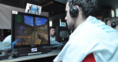 Constănțenii care au cucerit lumea în războaie virtuale - 4