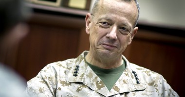 Stire din Actualitate : Comandantul american al forțelor NATO în Afganistan, implicat în scandalul Petraeus