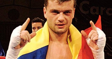 Jo Jo Dan, învingător prin KO tehnic în gala de la Montreal