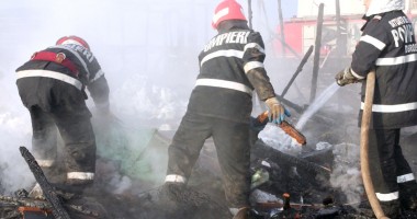 Stire din Eveniment : Incendiu devastator în cartierul CET