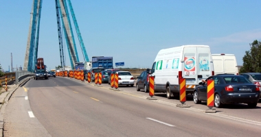 Stire din Eveniment : CNADNR închide total traficul pe Podul Agigea