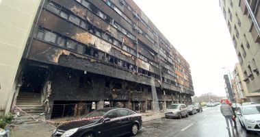 Stire din Eveniment : Joacă de copii, transformată în tragedie. Un minor acuzat că ar fi declanșat incendiul, arestat la domiciliu