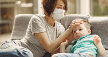 Stire din Social : Peste 1.600 de copii infectați cu Covid-19 în Constanţa. „Focarele s-au mutat în școli”