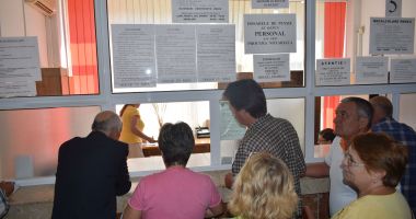 Stire din Social : Stagiile de cotizare la Casa de Pensii, completate în funcţie de grosimea portofelului!