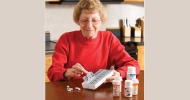 Stire din Social : Medicamentele "minune" cumpărate de pe Internet, "bombe" pentru sănătate