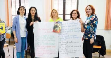 Stire din Cultură-Educație : Au reușit să aducă Dobrogea pe harta forumurilor educaționale. "Schimbăm mentalitatea profesorilor, spre binele copiilor"