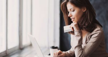 Stire din Economie : ANAF a luat în colimator comerţul online. "Avem mari semne de întrebare în această zonă!"