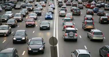 Stire din Economie : Constănţenii mai lăcrimează o dată. Preţurile la poliţele RCA au explodat!