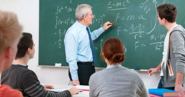 Stire din Cultură-Educație : Bursa locurilor de muncă în școlile constănțene. Iată ce posturi au rămas neacoperite