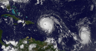 Un nou uragan prinde putere în Atlantic