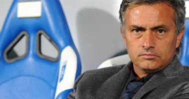 Stire din Sport : El Mundo: Mourinho rămâne la Real Madrid și va avea mai multă putere