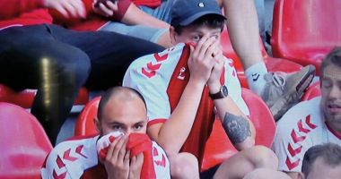 Stire din Sport : Clipe dramatice la EURO 2020. Un jucător, resuscitat pe teren