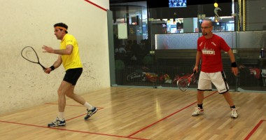 Stire din Sport : Jucătorii de squash se mențin în formă la Cupa West Side