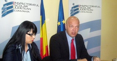 Stire din Cultură-Educație : Judecătorii  și procurorii,  la catedră  în școlile constănțene
