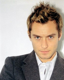 Stire din Monden : Jude Law s-a îndrăgostit de sosia fostei sale soții