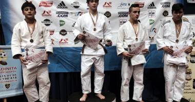 Stire din Sport : Judokanii de la LPS, prestație impresionantă la Festivalul Românesc