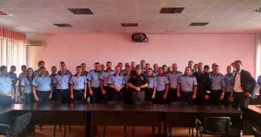 "Jumătate din Poliție trebuie dată afară. Ofițerii nici nu știu unde e strada". Cum este văzută Poliția Română prin ochii unui șerif american - 2
