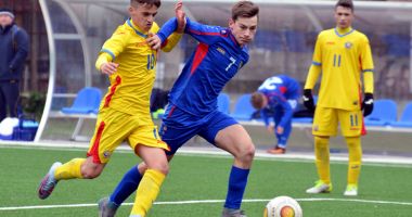 Stire din Sport : Juniori ai Academiei Hagi, convocați la naționala U15