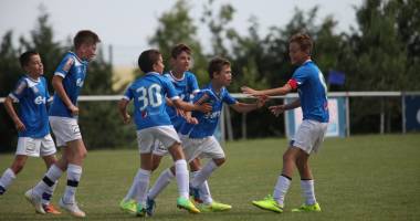 Stire din Sport : Fotbal/ Juniori E: FC Viitorul - ACU Arad, în finala Campionatului Național