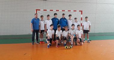 Stire din Sport : Juniorii de la  HC Dobrogea Sud, la turneul final  de la Baia Mare