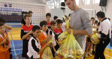 Voleibaliștii juniori, premiați de către conducerea CVM Tomis - 7