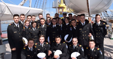Stire din Eveniment : Jurnal de la bordul Navei Școală "Mircea", în drumul spre Gibraltar. "Este o nouă etapă de marș"