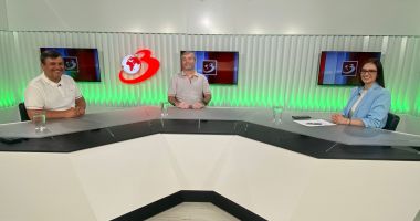 Stire din Actualitate : „Jurnaliştii în direct” - Zoom pe actualitate cu Alina Gâju, Sorin Mihalache și Cătălin Huțu