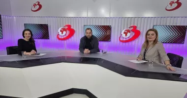 Stire din Actualitate : „Jurnaliștii în direct” - Zoom pe actualitate cu Ileana Gheorghiu, Dorian Hapurnea și Cătălina Buzoianu