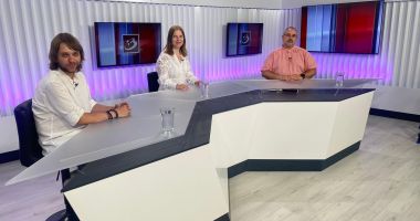 Jurnaliștii în direct, invitați Larisa Calistru și Mircea Ghiță