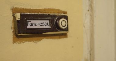 Stire din Cultură-Educație : Proiecție de gală a peliculei "Jurnalul familiei-escu", la Constanța, în acest weekend