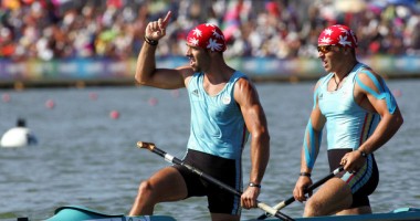 Stire din Sport : "Flotila" României, greu de scufundat