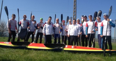 Stire din Sport : Kaiaciștii constănțeni au luat trei medalii la Naționale!