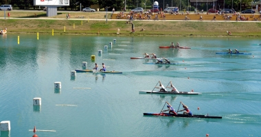 Stire din Sport : "Oamenii apelor", multipli medaliați la Naționale