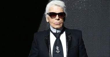 Stire din Monden : Cauza morții lui Karl Lagerfeld. Celebrul designer se lupta cu o boală grea