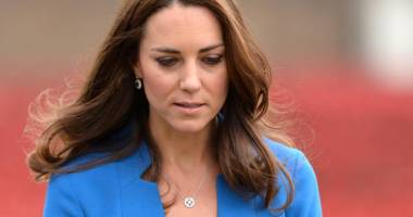 Stire din Monden : Ducesa Kate A FOST INTERNATĂ