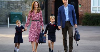 Stire din Monden : Kate Middleton, însărcinată a patra oară? Cine a dat-o de gol pe soția Prințului William