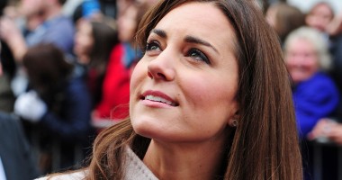 Stire din Monden : Kate Middleton, în certuri cu William. A plecat de acasă