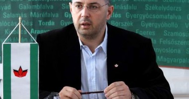 Stire din Politică-Administrație : Kelemen Hunor va conduce delegația UDMR care va negocia cu USL participarea la guvernare