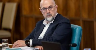 Stire din Politică-Administrație : Preşedintele UDMR, Kelemen Hunor: Singura posibilitate de comasare a alegerilor este cea între prezidenţiale şi parlamentare