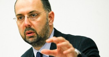 Stire din Politică-Administrație : Kelemen Hunor: UDMR va avea candidați în toate colegiile