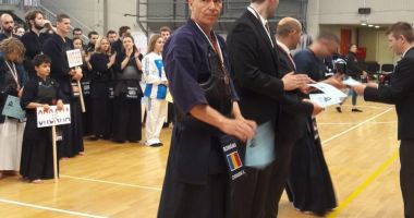 Stire din Sport : Ervin Ciorabai, medaliat cu bronz la Balcaniada de kendo