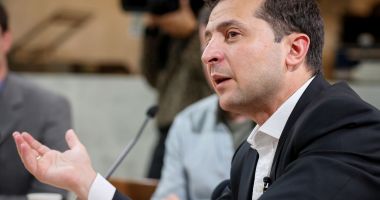 Stire din Actualitate : "Kievul nu va interveni în ancheta efectuată în vederea destituirii lui Donald Trump"