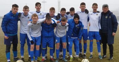 Stire din Sport : Kinder Constanța s-a întors din cantonamentul de la Codlea