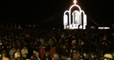 Stire din Politică-Administrație : Primăria din Mangalia a distribuit 5.000 de lampioane, în noaptea de Înviere