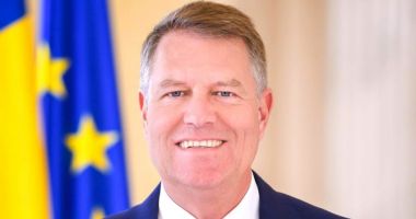 Stire din Politică-Administrație : ORA 18:00 Klaus Iohannis, declarații la finalul negocierilor între partide pentru formarea unui nou guvern