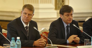 Stire din Politică-Administrație : "Îmi doresc ca PNL să guverneze țara din 2016"