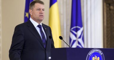 Stire din Politică-Administrație : Iohannis, întâlnire  cu diplomați români
