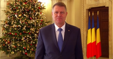 Stire din Politică-Administrație : KLAUS IOHANNIS, mesaj de Crăciun pentru români: "Sunt convins că putem găsi puterea pentru a construi o societate mai bună"