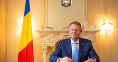 Stire din Politică-Administrație : Mesajul lui Klaus Iohannis de 1 decembrie. "Este cea mai emoționantă sărbătoare"